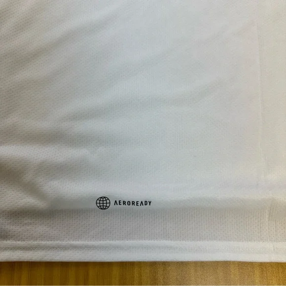 NEW Men's Adidas 2XL Designed 4 Movement White Tee Shirt Size XXLarge MSRP $30 - Picture 7 of 7